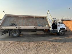 USED 2000 INTERNATIONAL 4700 FOR SALE