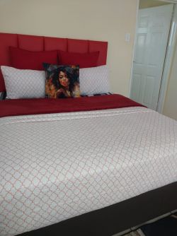 078 645 9564 LOVERS WAY GUESTHOUSE MAFIKEG 